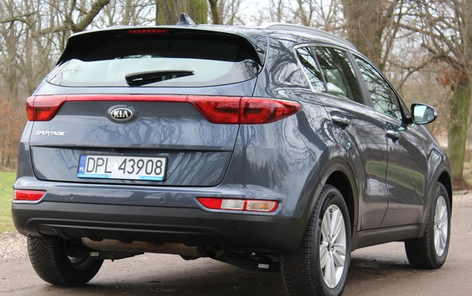 Kia Sportage cena 77999 przebieg: 114187, rok produkcji 2017 z Wałcz małe 781